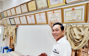 “Vua tôm thẻ" ở Bạc Liêu từ nghèo không cục đất chọi chim thành Nông dân Việt Nam xuất sắc 2023