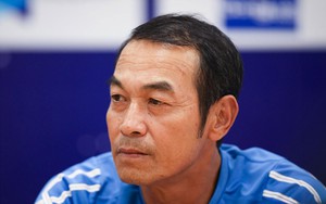Tin tối (31/10): 3 tuần thay 3 HLV, Hà Nội FC đang… rối?