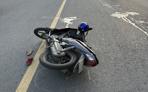 TP.HCM: Người phụ nữ đi bộ qua đường bị xe máy tông tử vong