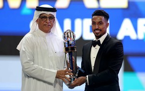 Al Dawsari giành giải Cầu thủ xuất sắc nhất châu Á 2022, VFF nhận vinh dự lớn