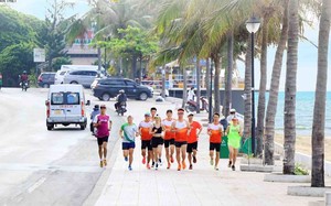 4.000 vận động viên tham gia chạy Hành trình xanh ven biển Phan Thiết