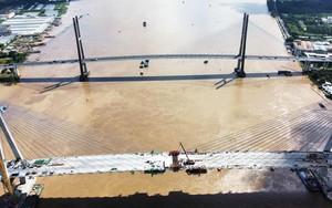 Sông Tiền sâu, nước chảy xiết, thi công trên cao gặp khó khăn: Cầu Mỹ Thuận 2 được xây bằng cách nào?