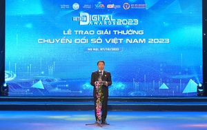 Thứ trưởng Bộ TT&TT Nguyễn Huy Dũng: "Dữ liệu là tài sản và không thể cất giữ tại nhà người khác"
