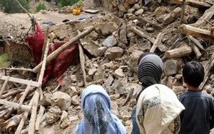 Clip: Số người tử vong trong trận động đất ở Afghanistan tăng lên 2.445