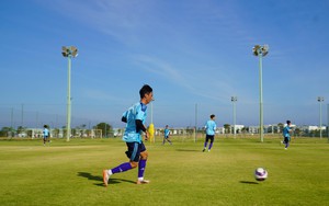 Thông tin mới nhất vụ cầu thủ bóng đá Bình Thuận chưa nhận tiền thưởng