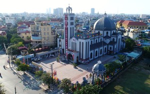 Chỉ có 2 nhà thờ ở Việt Nam thờ ông già Noel, trong đó Nam Định có một nhà thờ, đó là nhà thờ nào?