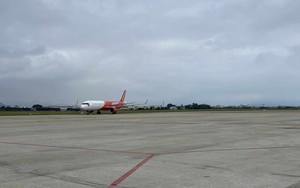 Huỷ hạ cánh chuyến bay vì chó chạy vào sân bay Đà Nẵng