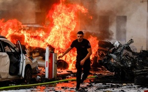 Israel ném bom bệnh viện, xe cứu thương ở Gaza, làm mọi thứ bất chấp để 'chiến thắng' Hamas?