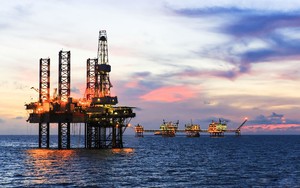 Ngành dầu khí nhiều triển vọng trong năm 2024, Mirae Asset chỉ ra 4 kịch bản giá dầu