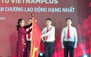 Báo điện tử VietnamPlus nhận Huân chương Lao động hạng Nhất