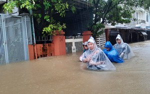 TT-Huế: Nước sông xuống chậm, cảnh báo nguy cơ “lũ chồng lũ”