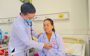 Quảng Nam: Cứu sống cụ bà 77 tuổi đã ngưng tim do nhồi máu cơ tim