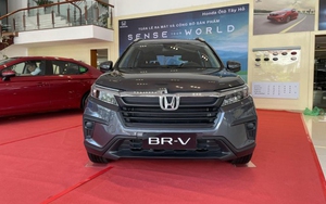 Giá xe Honda BR-V tháng 11/2023: Giảm "sốc" đấu Xpander, Veloz Cross