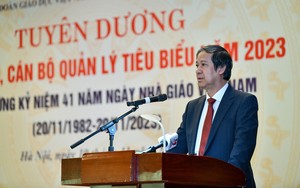 Bộ trưởng Nguyễn Kim Sơn: "Đổi mới vừa là cơ hội, vừa là thách thức đối với các nhà giáo"