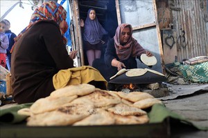 Phút thảnh thơi hiếm hoi của người dân Gaza kể từ khi có lệnh ngừng bắn