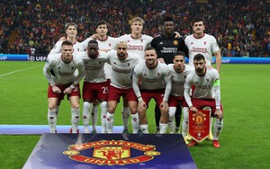 Hòa Galatasaray 3-3, M.U nhận số bàn thua kỷ lục ở Champions League