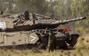 Cận cảnh xe tăng tên lửa Pereh "độc nhất vô nhị" của Israel tấn công dữ dội Hamas