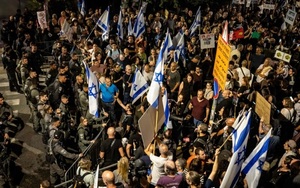 Nhiều người Israel 'phẫn nộ' yêu cầu Thủ tướng Netanyahu từ chức, Hamas tuyên bố 'sốc' về số phận con tin