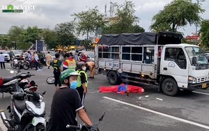 Cửa ngõ sân bay Tân Sơn Nhất ùn tắc kinh hoàng sau tai nạn trên đại lộ Phạm Văn Đồng