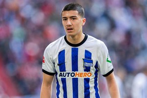 Tiền đạo Việt kiều Ibrahim Maza 1m80 từng ghi bàn ở Bundesliga, có gì đặc biệt?