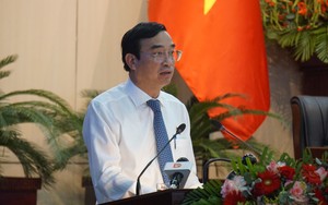 Chủ tịch Đà Nẵng: &quot;Một bộ phận cán bộ chưa quyết liệt, thiếu trách nhiệm trong xử lý công việc&quot;