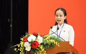 Nữ sinh phát biểu tại sự kiện gặp gỡ nhân sĩ hữu nghị Việt - Trung: Có nhiều thành tích đáng nể