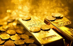 Giá vàng hôm nay 15/12: Vàng thế giới biến động nhẹ, vàng trong nước tiếp tục tăng "sốc"