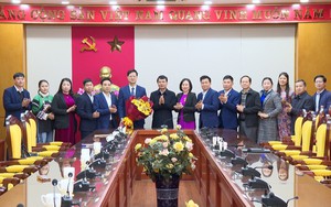 Bí thư Tỉnh uỷ Lào Cai gặp mặt Đoàn đại biểu dự Đại hội Hội Nông dân Việt Nam lần thứ VIII