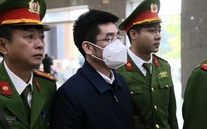 Phúc thẩm vụ chuyến bay giải cứu: Hoàng Văn Hưng xin xét xử vắng mặt nhưng vẫn có mặt tại tòa