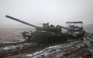 Nga điều thêm quân, thiết giáp, đẩy mạnh tấn công quân đội Ukraine ở 4 mặt trận miền Đông