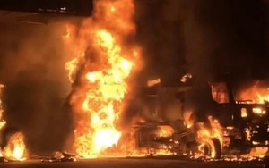 Clip NÓNG 24h: Xe bồn bốc cháy dữ dội trong cây xăng, 3 người bị bỏng