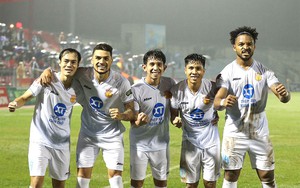 Thép xanh Nam Định lập kỷ lục lịch sử tại V.League