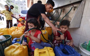 Clip: Khủng hoảng nguồn nước ngày càng trầm trọng tại dải Gaza