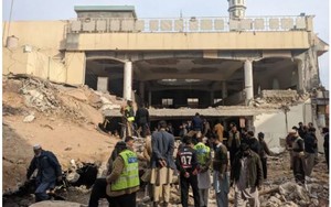 Số người chết trong vụ đánh bom nhà thờ Hồi giáo ở Pakistan tăng lên 100