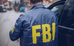 FBI lục soát nhà cựu phó tổng thống Mỹ