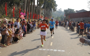 Sơn La: Hàng nghìn người tham gia chạy Olympic