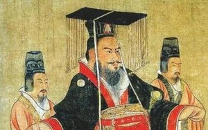 Các Hoàng đế Trung Quốc nghĩ ra phương pháp nào để chiều chuộng hậu cung?