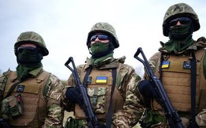Seymour Hersh: Đặt cược vào chiến thắng của Ukraine là 'tự sát'