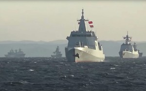 Cận cảnh chiến hạm Nga diễn tập với Trung Quốc và Nam Phi khiến phương Tây lo ngại