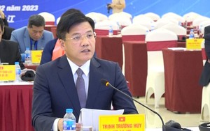Phó Thủ tướng Trần Lưu Quang ký quyết định phê chuẩn kết quả bầu Phó Chủ tịch tỉnh 45 tuổi