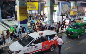 Thêm hãng xe công nghệ vào Tân Sơn Nhất đón khách, Grab, Be, taxi truyền thống đều phải dè chừng