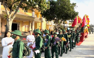 Thanh niên quê hương “Hải đội hùng binh Hoàng Sa” Quảng Ngãi tiếp nối tinh thần cha ông