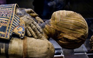 Không phải bảo quản thi thể, người Ai Cập cổ ướp xác để làm gì?