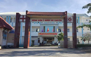 Giám đốc 1 bệnh viện ở Kon Tum quan hệ "ngoài luồng" có con riêng