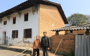 Một làng ở Lạng Sơn có những ngôi nhà đạn pháo bắn không thủng, mùa hè thì mát mùa đông lại ấm