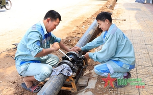 Hà Nội: Tìm mọi cách cấp nước sạch cho dân