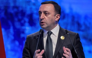Thủ tướng Gruzia bất ngờ cảnh báo Tổng thống Ukraine Zelensky 
