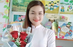 Hành trình "gieo chữ" của cô giáo dân tộc Kơ Ho