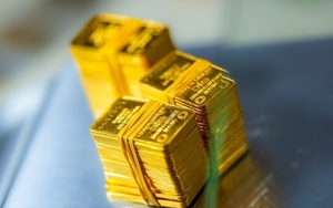 Giá vàng hôm nay 14/3: Giá vàng tiếp đà tăng, vượt xa ngưỡng 1.900 USD/ounce