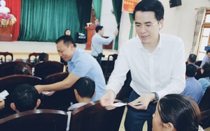 Ninh Bình: Trao 80 thẻ bảo hiểm y tế cho nông dân nghèo huyện Kim Sơn